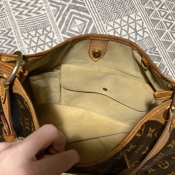 Louis Vuitton Galliera MM - Picture 6 of 10